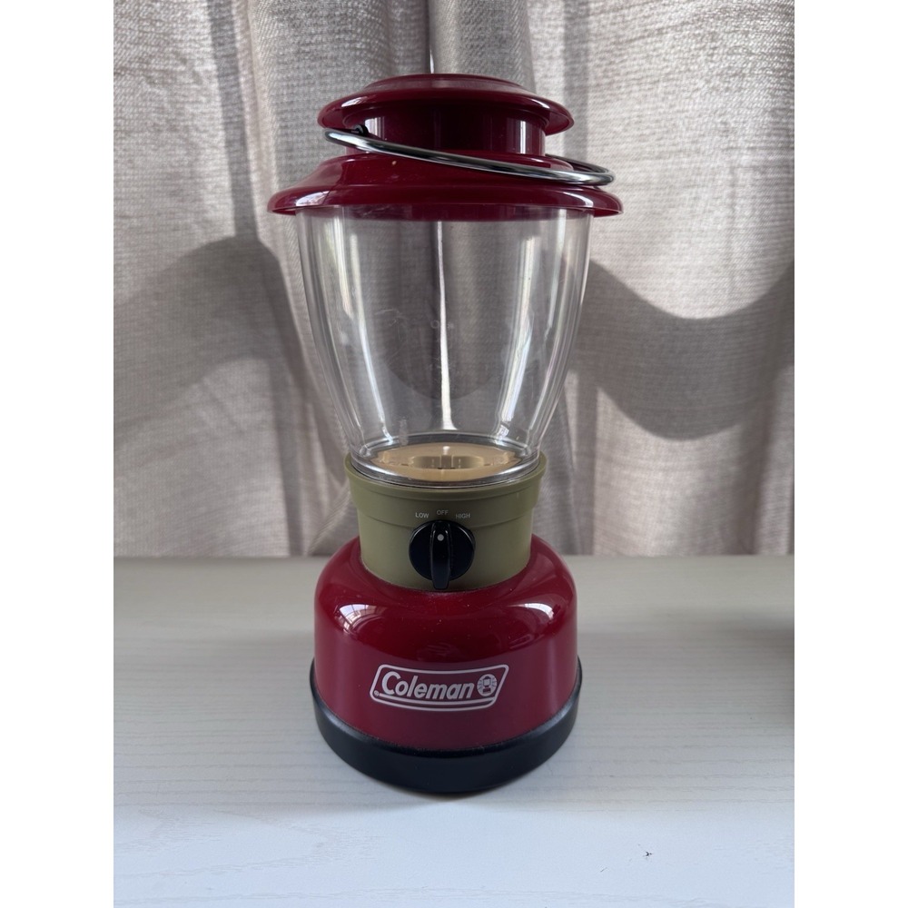Coleman 400-Lumen 2 -Mode LED Camping Lantern Missing Bulb